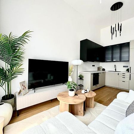 5 Min Dancing House Apartment Prague, Luxury And Modern 외부 사진